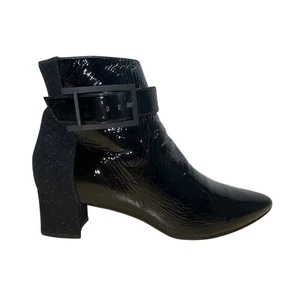 Aquatalia Black Patent Leather With Side Zipper Pointed Toe Ankle Boots Sz 9 - Picture 1 of 13