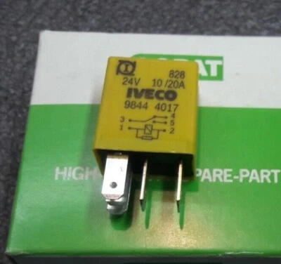 401008 COPAT SET 4 PZ. MINI RELE' - MINI RELAY SET 4 Pcs - Immagine 1 di 3