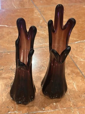 MCM SCHWARZ AMETHYST LILA VINTAGE PAAR 8" & 9" VASEN 5 FINGER SET LOT 2 EUC - Bild 1 von 4