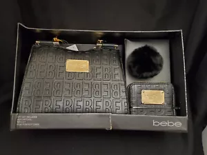 Neu mit Etikett BeBe Alexandra Logo Mini Umhängetasche in Schwarz GESCHENKSET GELDBÖRSE BOMMEL SCHLÜSSELANHÄNGER - Bild 1 von 11
