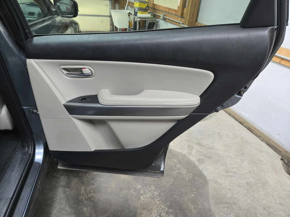 Mazda CX9 2010-2012 pasajero puerta trasera moldura interior *sand-tb5* te7168530a34 Foto 1 de 1