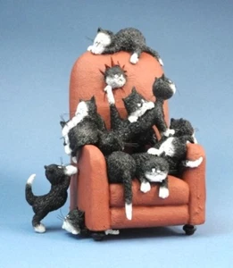 PLAZA LIBRE - MINIESCULTURA - GATOS DUBOUT 11 CM - Les Chats de Dubout #68 - Imagen 1 de 1