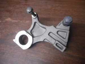 2007 Yamaha Yzf R6S Rear brake caliper stay, 2/20d  - Picture 1 of 4