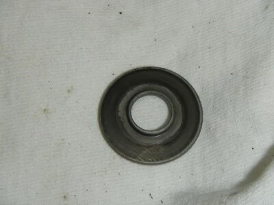 Válvula de admisión asiento de resorte 2007 2008 2009 Triumph Sprint ST Tiger 1050 Foto 1 de 3