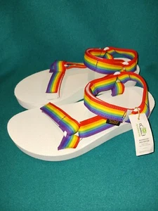 NWT Teva Midform Universal PRIDE Rainbow White Sandals Womens Size 9  - Picture 1 of 6