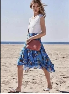Calvin Klein Neu mit Etikett Damen Größe 12 lebendig blau Blumenmuster Midi Rüschenrock - Bild 1 von 12