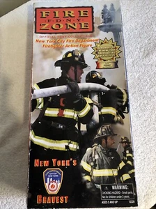 2001 Real Heroes F.D.N.Y Fire Zone 9/11 Firefighter Action Figure Doll NEW - Picture 1 of 5