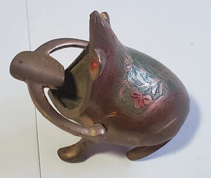 Vintage Brass Frog Ashtray 1960s Hinged Cigarette Holder India Art Deco 3" - Picture 1 of 3
