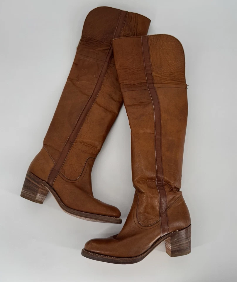 Botas Frye Vintage Alta Campus Cowgirl Couro Etiqueta Preta Sobre o Joelho Tamanho 8B - Imagem 1 de 4