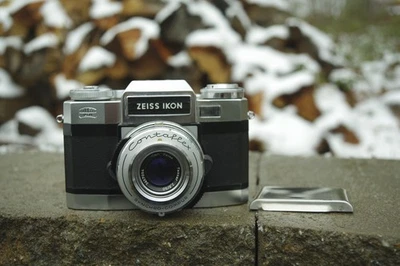 二手蔡司 Ikon Contaflex Super B 35 毫米相机 带 50 毫米 f2.8 Tessar 带 Exc 后背 — 第 1/4 张图片