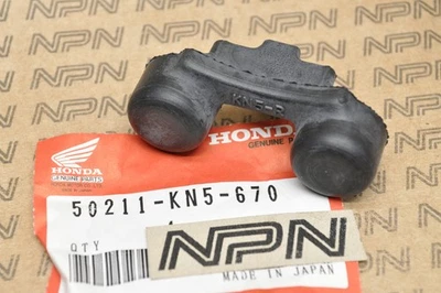 Protector de tanque de goma 50211-KN5-670 NUEVO DE STOCK Honda NX650 XR250 XR350 XR400 XR600 Foto 1 de 4