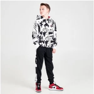 Jordan Kids Pullover Black White Red Winter Sweatshirt Cotton Sz Medium 10-12 Yr - Picture 1 of 10