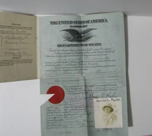 VINTAGE USA PASSAPORTO 1924 Harriet Waite Charles Hughes Firme - Foto 1 di 7