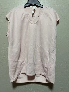 Lululemon Back In Action Short Sleeve Size 6 Pink T-shirt Top V Neck - Picture 1 of 4