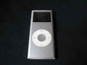 Apple iPod Nano 2nd Generation A1199 4GB Silver - MP3 Player - Parts/Repair n23 - Picture 1 of 4