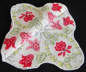 Vintage Hankie Pink Floral & Hearts Scalloped Cute! - Picture 1 of 3
