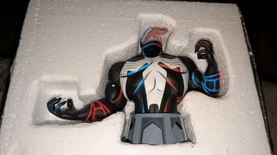 Prototype Diamond Select Venom Spider-Man Animated Series 8" Bust  - Image 1 of 4