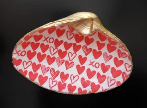 Muschel große rote Herzen Decoupage Schmuck Schale Goldrand - Bild 1 von 5