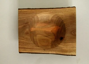 Eckige flach Holzschale gedrechselt aus Walnuss Holz - Bild 1 von 3