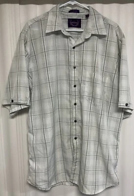 Bruno Short Sleeve Button Up Shirt Men’s XLT.    6436 - Image 1 of 4