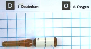 0.75cc Deuterium Oxide 99.96% purity in glass ampoule heavy water - Picture 1 of 4