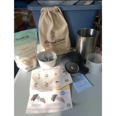 Paquete para hacer leche a base de plantas de vaca de almendra - Paquete de inicio + accesorios Foto 1 de 4