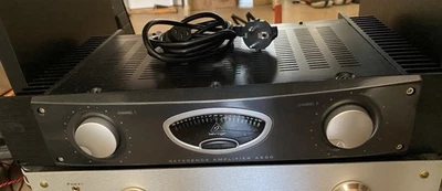 AMPLIFICATORE FINALE BEHRINGER A500 perfettamente funzionante come nuovo - Immagine 1 di 4