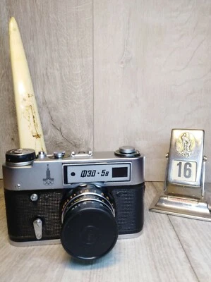 FED 5B com a placa olímpica INDUSTAR 61L 2.8/55mm vintage URSS CLASSICC CÂMERA - Imagem 1 de 4