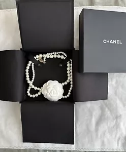 chanel necklace Empty Box. Box only (not including the necklace inside) - Picture 1 of 5