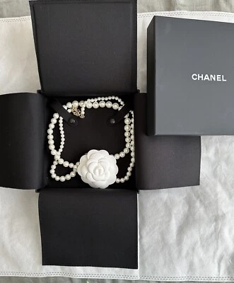 chanel necklace Empty Box. Box only (not including the necklace inside)