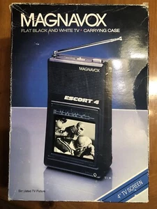 Vtg Manavox ESCORT 4 Flat Blk/White TV W/ Carry Case 4inch Screen Tested BF3904 - Picture 1 of 10