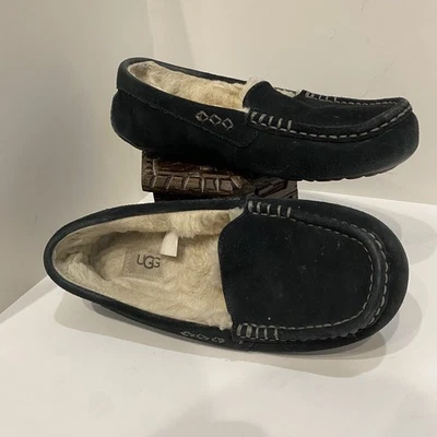 UGG Ansley Women’s 7.5 Black Suede Shearling Moccasin Slippers - Image 1 of 4