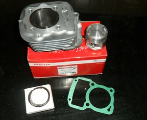 HONDA CG125 CYCLINDER BLOCK BARREL KIT ENGINE GENUINE PART   NOT A CHINESE COPY  - Picture 1 of 4