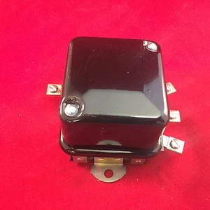 Regulador de voltaje generador HECHO EN EE. UU. Cub Cadet 70, 71, 72, 73, 86, 100, 102 - Imagen 1 de 6