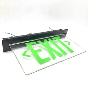 Cooper Lighting | Ausstiegsschild grüner Buchstabe klarer Hintergrund Sure-Lites ES-Serie - Bild 1 von 1