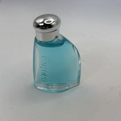 Mini Splash de Viaje Vintage NAUTICA Clásico Hombre Colonia 3.7 ml Foto 1 de 3