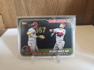 2024 Topps #190 Desert Dance-Off With Freebies - Imagen 1 de 6