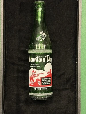 Винтажная пустая бутылка 1960/70-е Mountain Dew 10 унций в бутылках от Maw & Paw - Изображение 1 из 4