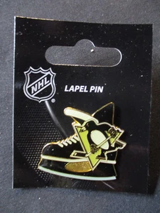 AMINCO Pittsburgh Penguins Logo on Hockey Skate Lapel Hat Pin - Picture 1 of 1