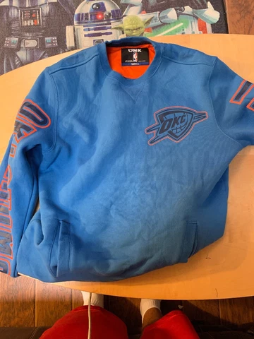 Mens S Oklahoma City Thunder Long Sleeve Crew Sweatshirt Sweater OKC UNK Cover