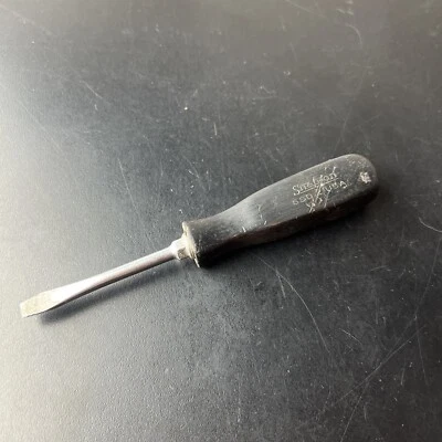 Snap On Tools Slotted/Flat Black Screwdriver 5.75" Model SSD2 Made in USA Used - Image 1 of 4