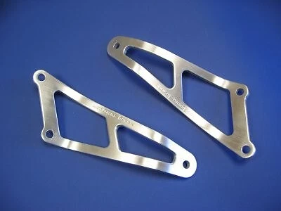 Cabide de escape - Suzuki GSXR 1000 K7 (ÚNICO) PRATA - Imagem 1 de 4