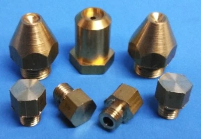 Orificios de conversión de gas natural Thermador PL364GEBS/01 Foto 1 de 4