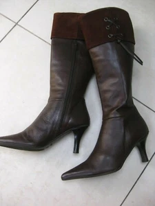 BOTAS CLARKS HASTA LA RODILLA cuero 5.5 39 rock chick montar marrón gamuza stiletto - Imagen 1 de 9