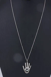 M STERLING SILVER ONYX & PAINTED STONES HAND PENDNAT CHAIN NECKLACE 925 4747 - Picture 1 of 3