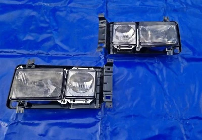 Scheinwerfer VW T3 T 3 Bus Multivan Frontscheinwerfer Halterahmen E-Nr schwarz - Bild 1 von 4