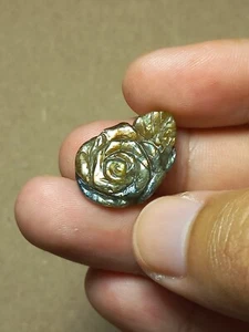 Natural Golden Star Sapphire Hand Carved Flower 28.65CT. Unheated - Picture 1 of 9