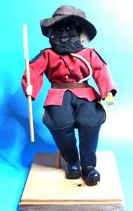 Herramienta masculina vintage única cara quemada negra con silla de madera - Imagen 1 de 18
