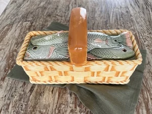 Vintage Majolica Fish Basket - Picture 1 of 7