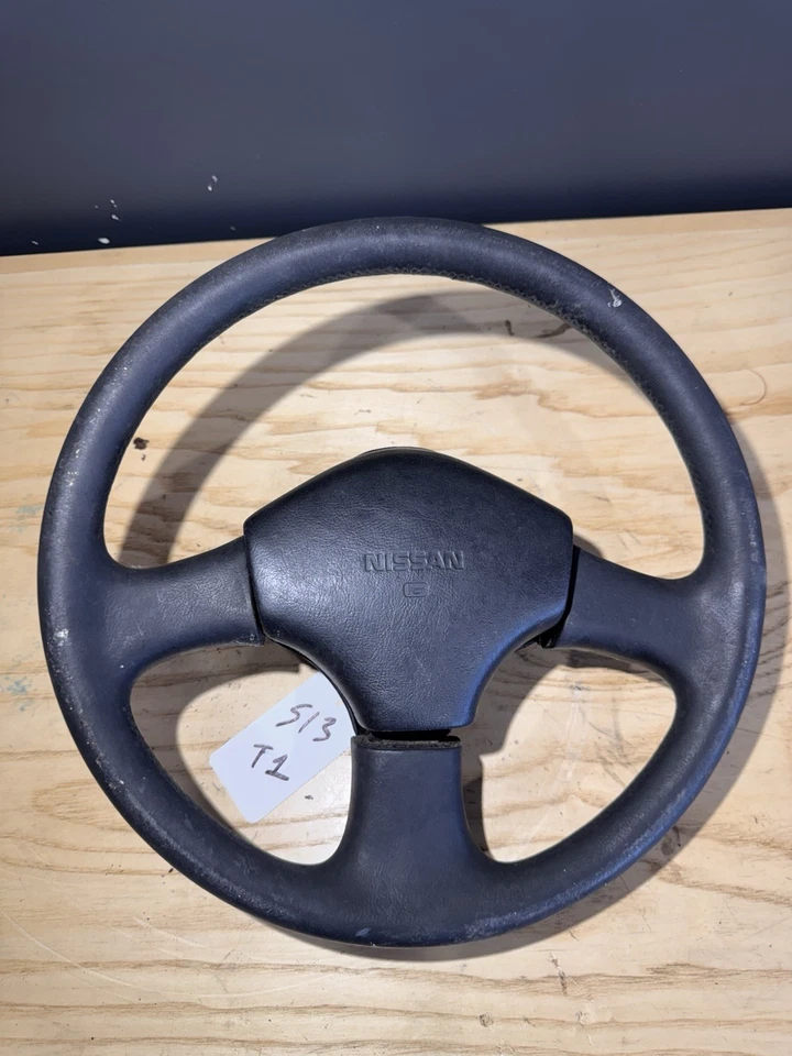 Volante Nissan S13 240sx fabricante de equipamento original #0922 - Imagem 1 de 4